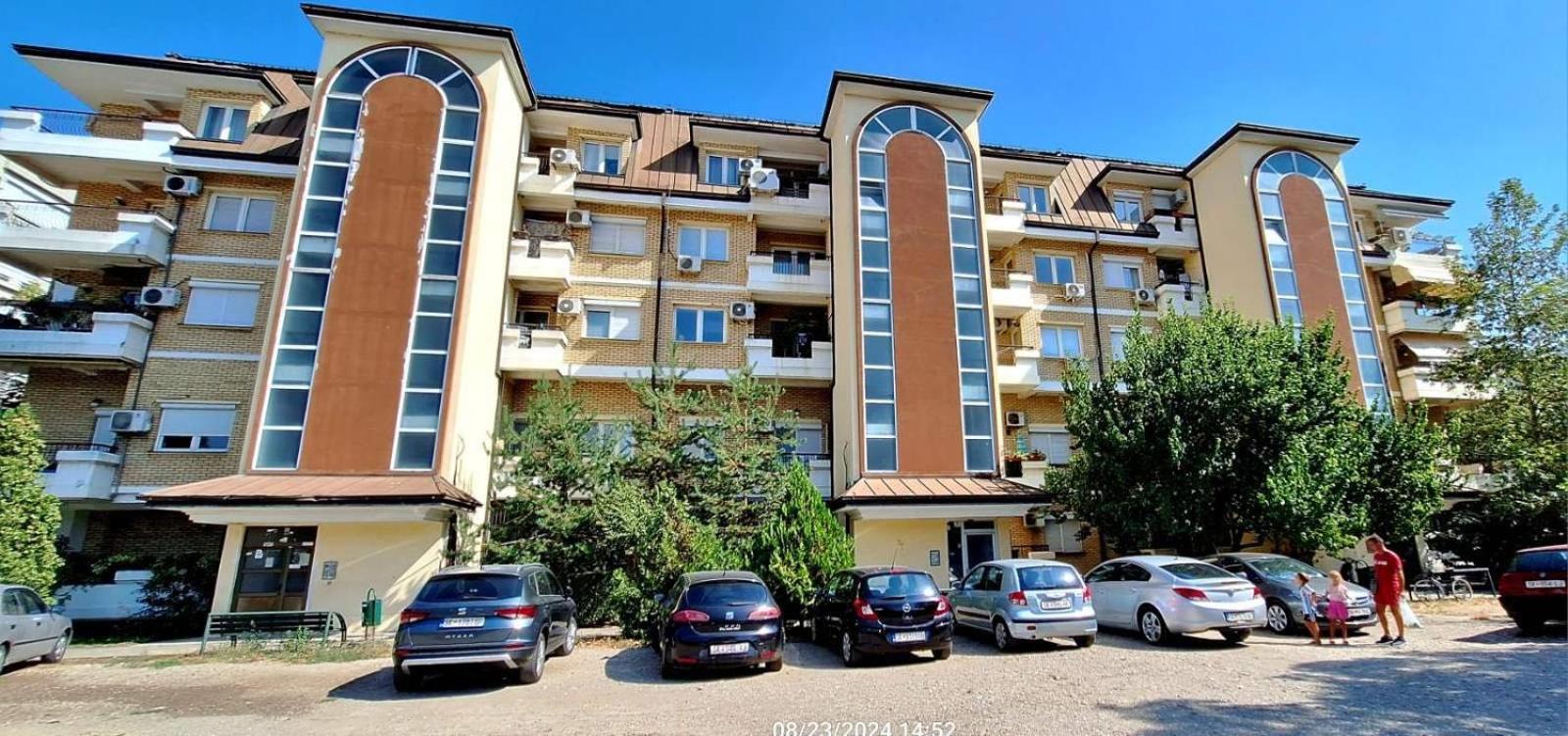 Pineapple Apartment Скопье Экстерьер фото